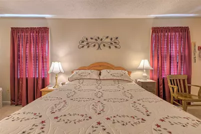 666 Georgetowne Village, White Township, PA 15701 - Photo 25