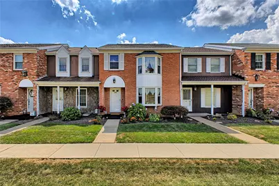 666 Georgetowne Village, White Township, PA 15701 - Photo 33