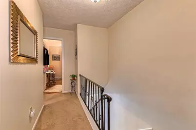 666 Georgetowne Village, White Township, PA 15701 - Photo 19