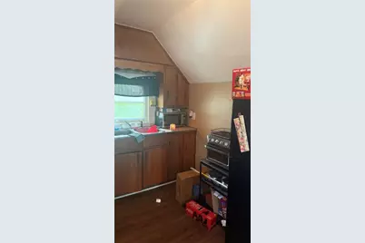 691 S Irvine Ave, Sharon, PA 16146 - Photo 11