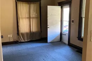 691 S Irvine Ave, Sharon, PA 16146 - Photo 3