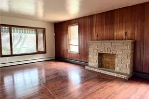 426 Beaver St, Wampum, PA 16157 - Photo 7