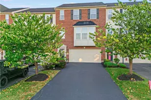 310 Maple Ridge Dr, Cecil, PA 15317 - Photo 1