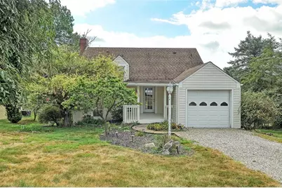 640 N Wade Avenue, East Washington Boro, PA 15301 - Photo 1