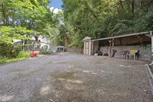 679 Greentree Rd, Banksville/Westwood, PA 15220 - Photo 23