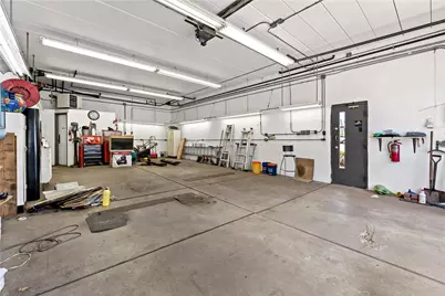 1517 Lysle Blvd, McKeesport, PA 15132 - Photo 3