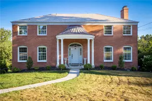 148 Warwick Dr, Pittsburgh, PA 15241 - Photo 1