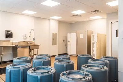 275 Center Rd, Monroeville, PA 15146 - Photo 15