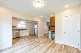 6953 Verona St, Pittsburgh, PA 15147 - Photo 5