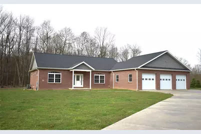 6 Oakhurst Drive, Twp of But SW, PA 16002 - Photo 1