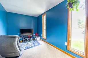 201 Walters Ln, Springdale Boro, PA 15144 - Photo 13