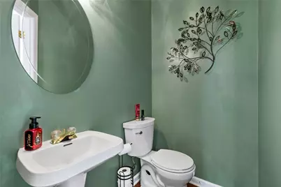 2008 Alden Dr, Scott Township, PA 15220 - Photo 15