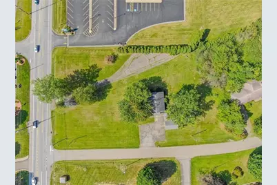 2516 Wilmington Rd, Neshannock Township, PA 16105 - Photo 5