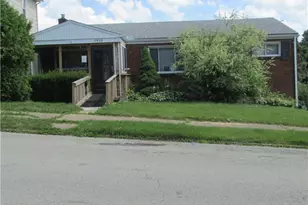 3915 Davis Ave, Munhall, PA 15120 - Photo 1