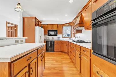 313 Wahl Ave, Evans City, PA 16033 - Photo 5