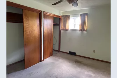 196 Hannahstown Rd, Jefferson Township, PA 16002 - Photo 5