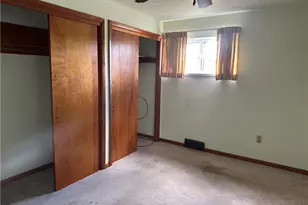 196 Hannahstown Rd, Jefferson Township, PA 16002 - Photo 5