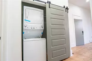 4402 Butler St, Pittsburgh, PA 15201 - Photo 7