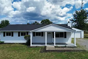 219 Sherwood Dr, Cranberry Township, PA 16066 - Photo 1