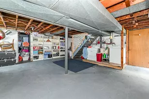 1954 Outlook Dr, Pittsburgh, PA 15147 - Photo 21