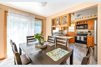 1954 Outlook Dr, Pittsburgh, PA 15147 - Photo 7