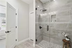 1165 Valley Club Dr, Penn Twp, PA 15642 - Photo 7