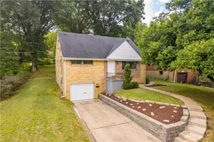 423 Woodrift Ln, Pittsburgh, PA 15236 - Photo 1