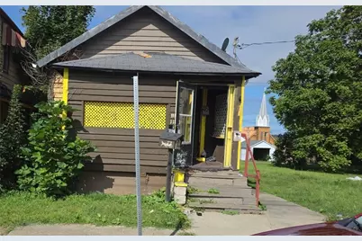 1120 Wallis Ave, Farrell, PA 16121 - Photo 1