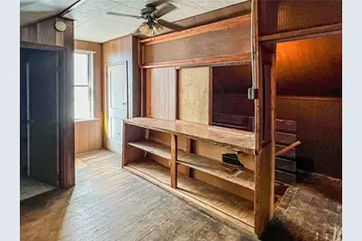 417 Hays Ave, Pittsburgh, PA 15210 - Photo 17