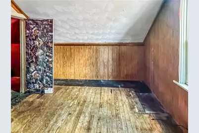 417 Hays Ave, Pittsburgh, PA 15210 - Photo 15