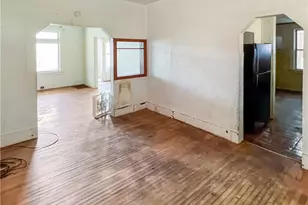 417 Hays Ave, Pittsburgh, PA 15210 - Photo 7