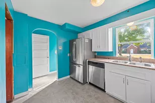 1900 Beechford Ave, Moon/Crescent Twp, PA 15108 - Photo 5