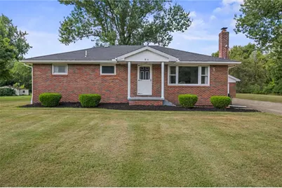 439 Mitchell Rd, Shenango Township, PA 16159 - Photo 1