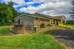 143 Paradise Dr, Wayne Township, PA 16117 - Photo 1