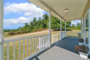 138 Chestnut St, California, PA 15423 - Photo 3