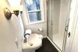 325 Outlook St, Pittsburgh, PA 15227 - Photo 17