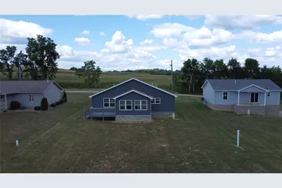 160 Brownfield Ln, South Union Township, PA 15401 - Photo 3