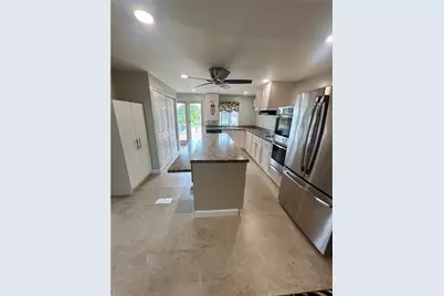 1000 Delyla, Bethel Park, PA 15102 - Photo 5