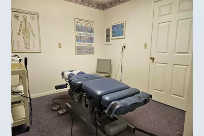 1637 N Main Street Ext, Center Township, PA 16001 - Photo 25