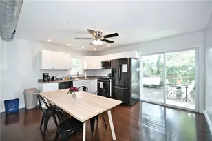 1938 Shamokin St, Pittsburgh, PA 15203 - Photo 11