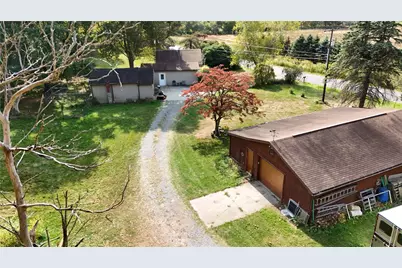 1496 Methodist Rd, Salem Township, PA 16125 - Photo 21