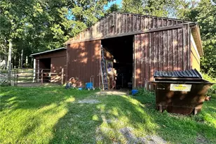 1496 Methodist Rd, Salem Township, PA 16125 - Photo 5