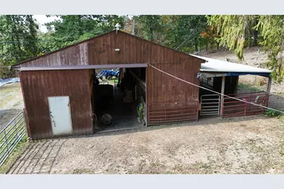 1496 Methodist Rd, Salem Township, PA 16125 - Photo 19