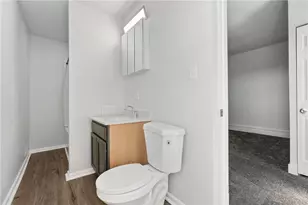 2313 Eccles St, Pittsburgh, PA 15210 - Photo 7