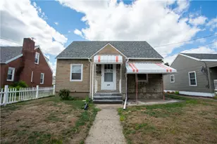 119 Oak St, Vanport, PA 15009 - Photo 1