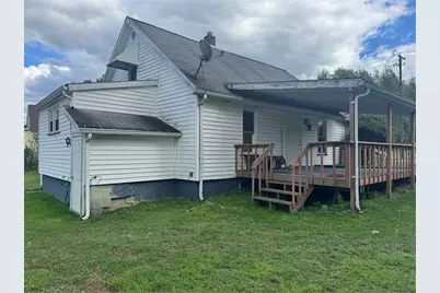 11 Coolspring St, Mercer Boro, PA 16137 - Photo 5