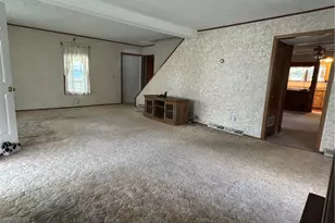 11 Coolspring St, Mercer Boro, PA 16137 - Photo 17