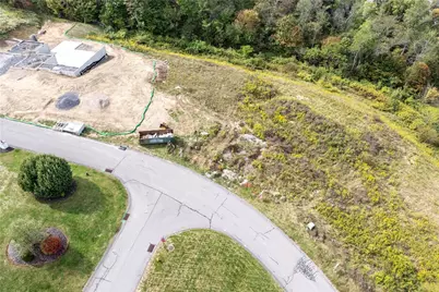 77 Ridgewood Drive, Cecil, PA 15057 - Photo 9