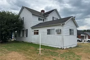 201 DeLafayette St, Perryopolis, PA 15473 - Photo 33