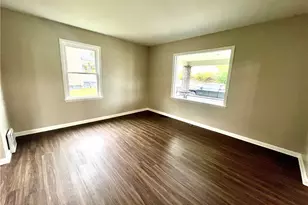 307 W Wabash Ave, New Castle, PA 16102 - Photo 7